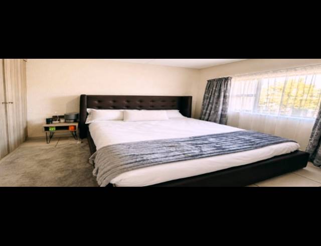 2 BEDROOM APARTMENT FOR SALE IN PAULSHOF
